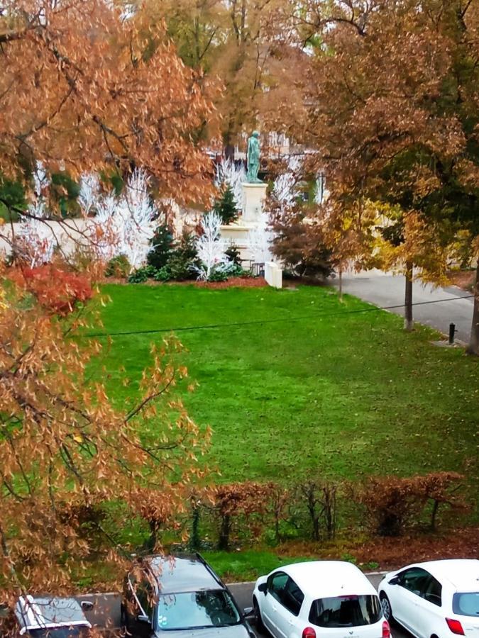 Rare A Colmar - Appartement Champ De Mars Vue Sur Parc - 70M2 - 2 Chambres Eksteriør bilde